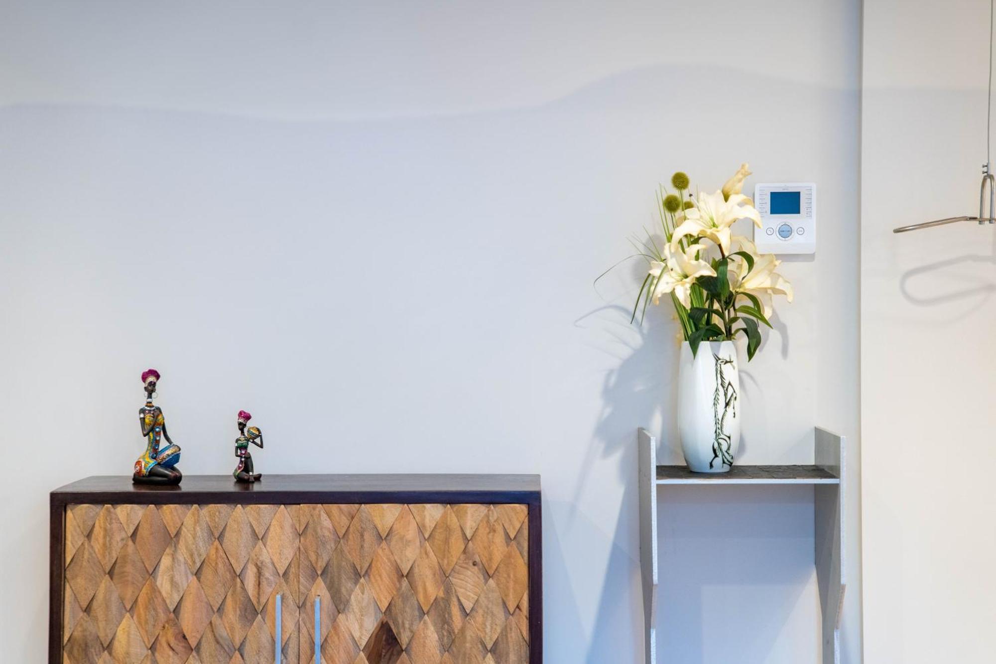 Primrose 1Br Delight W Parking By Lovelystay 포르투 외부 사진