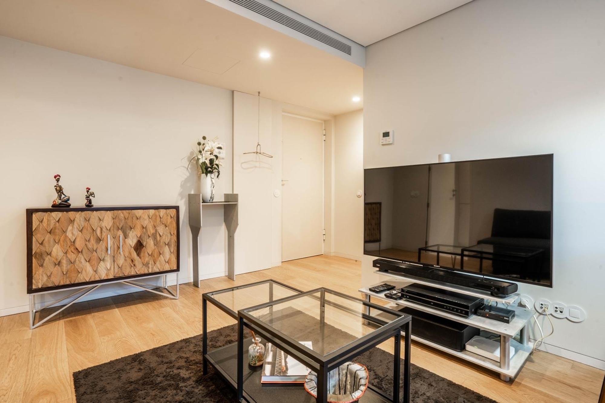 Primrose 1Br Delight W Parking By Lovelystay 포르투 외부 사진
